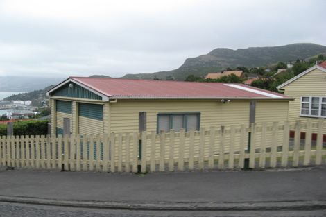 Photo of property in 5 Brenchley Road, Lyttelton, 8082