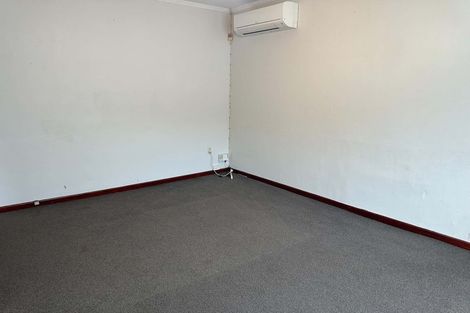 Photo of property in 82 Kauri Street, Miramar, Wellington, 6022