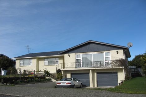 Photo of property in 9 Hamilton Avenue, Winton, 9720