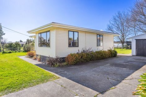 Photo of property in 35 Bell Street, Otane, 4202