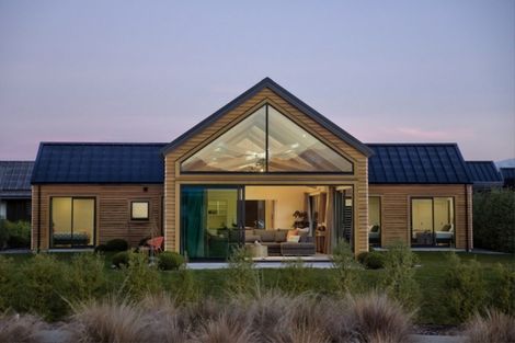 Photo of property in 3 Glenfiddich Road, Jacks Point, Queenstown, 9371