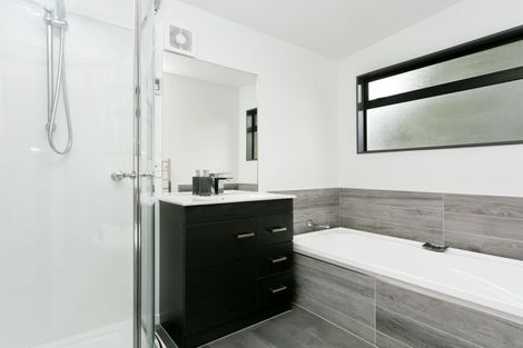 Photo of property in 5 Koha Road, Taupo, 3330