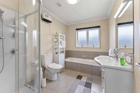 Photo of property in 7 Ward Street, Levin, 5510