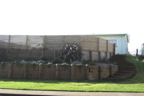 Photo of property in 15 Allen Road, Raumati Beach, Paraparaumu, 5032