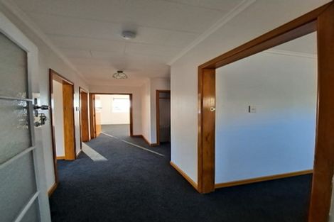 Photo of property in 37b Breakwater Road, Moturoa, New Plymouth, 4310