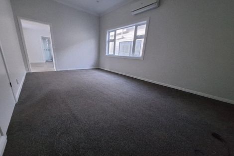 Photo of property in 22 Cockburn Street, Kilbirnie, Wellington, 6022