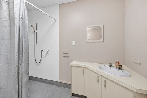 Photo of property in 30a Sackville Street, Fitzroy, New Plymouth, 4312