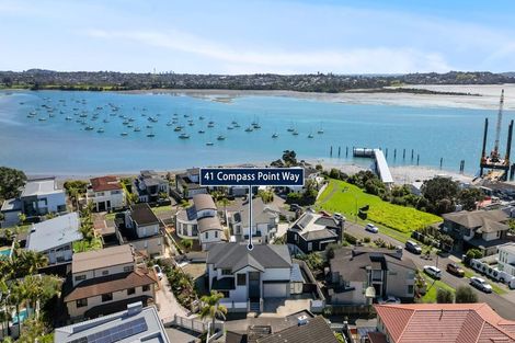 Photo of property in 41 Compass Way, Half Moon Bay, Auckland, 2012