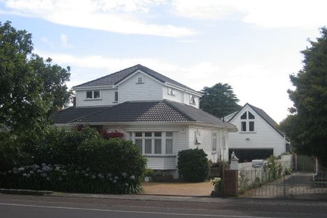 Photo of property in 33 Wheturangi Road, Greenlane, Auckland, 1051