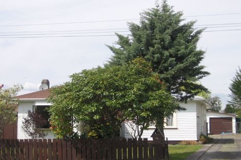 Photo of property in 45 Kawaha Point Road, Fairy Springs, Rotorua, 3015