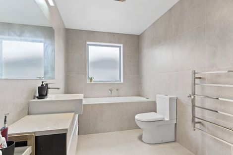 Photo of property in 10 Puoro Street, Flat Bush, Auckland, 2019