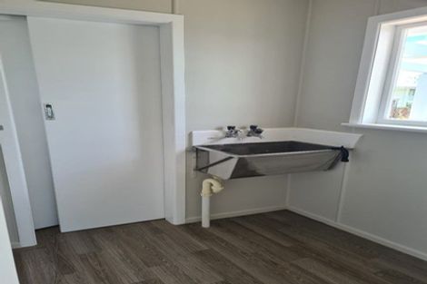 Photo of property in 49 Wavell Crescent, Lansdowne, Masterton, 5810