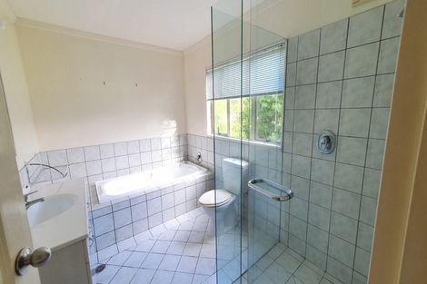 Photo of property in 268 Matua Road, Kumeu, 0891