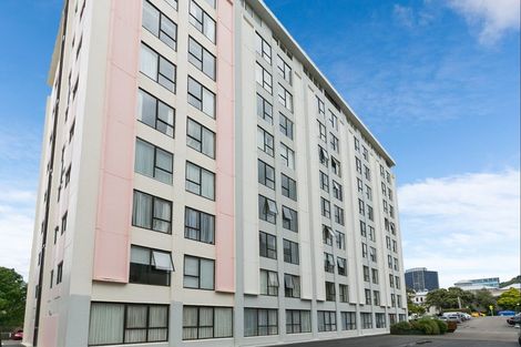 Photo of property in Hobson Court Flats, 66/70 Hobson Street, Thorndon, Wellington, 6011