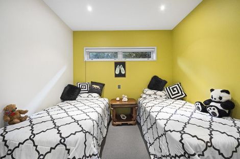 Photo of property in 93 Tiri Road, Tindalls Beach, Whangaparaoa, 0930