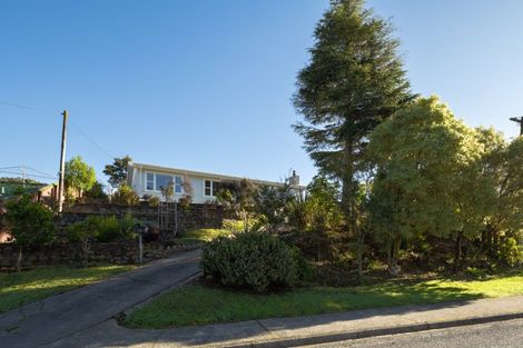 Photo of property in 76 Hampden Street, Picton, 7220