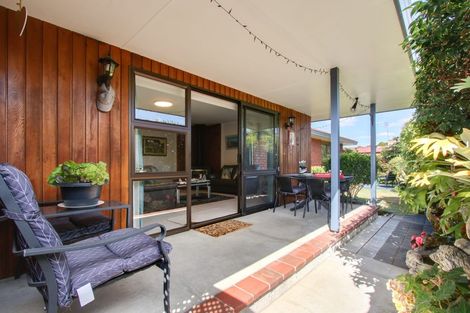 Photo of property in 1/100 Avondale Road, Taradale, Napier, 4112