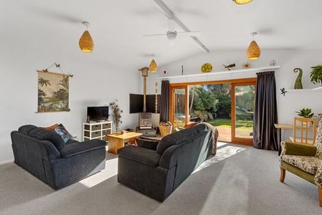 Photo of property in 22 Pacific Road, North New Brighton, Christchurch, 8083