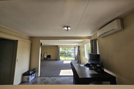 Photo of property in 49 Tait Drive, Greenmeadows, Napier, 4112