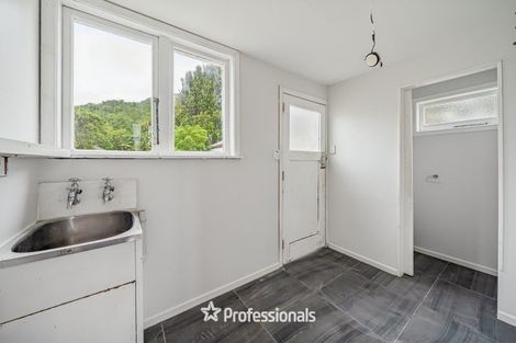 Photo of property in 19 Kowhai Street, Naenae, Lower Hutt, 5011