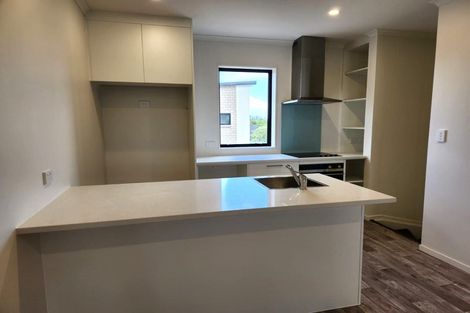 Photo of property in 2/16 Russell Road, Manurewa, Auckland, 2102