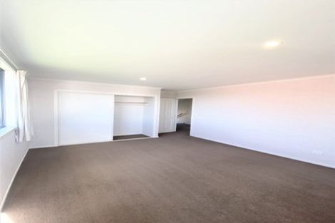 Photo of property in 22 Somerville Crescent, Aidanfield, Christchurch, 8025
