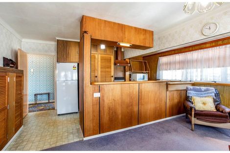 Photo of property in 20 Koromiko Street, New Lynn, Auckland, 0600