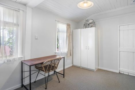 Photo of property in 18 Aotea Street, Castlecliff, Whanganui, 4501