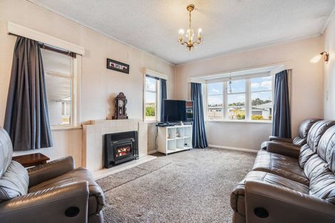 Photo of property in 2 Radcliffe Street, Kensington, Whangarei, 0112