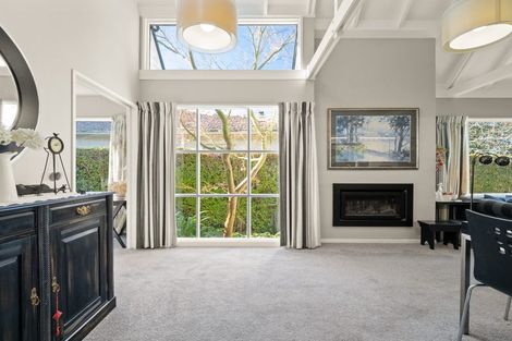 Photo of property in 718 Highgate, Maori Hill, Dunedin, 9010