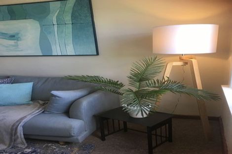 Photo of property in 16 Freyberg Street, Roslyn, Palmerston North, 4414