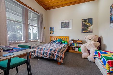 Photo of property in 2 Bryant Street, Takaro, Palmerston North, 4412