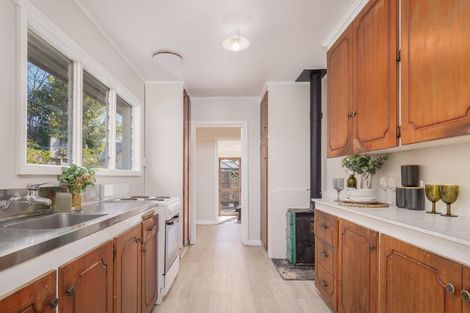 Photo of property in 102 Williams Street, Cambridge, 3434
