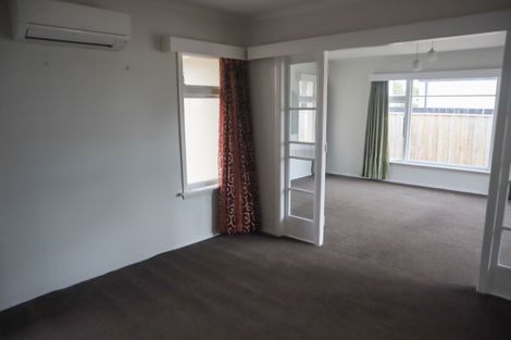 Photo of property in 153 Ilam Road, Ilam, Christchurch, 8041