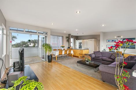 Photo of property in 67d Pleasant Road, Glen Eden, Auckland, 0602