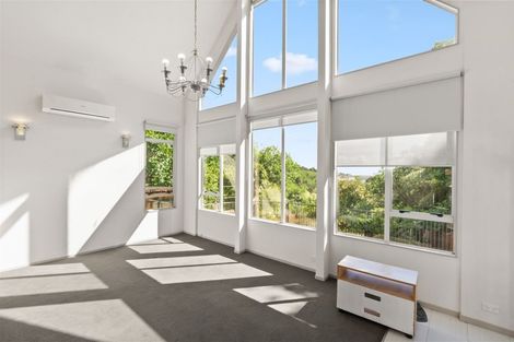 Photo of property in 97 Goodwood Drive, Goodwood Heights, Auckland, 2105