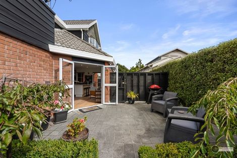 Photo of property in 10a Kauri Street, Woburn, Lower Hutt, 5011