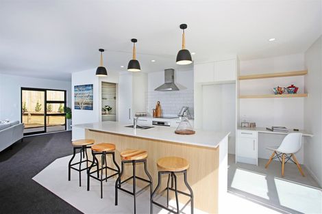 Photo of property in 2 Okoreka Road, Glenbrook, 2681