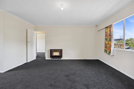 Photo of property in 293a Wellington Road, Wainuiomata, Lower Hutt, 5014