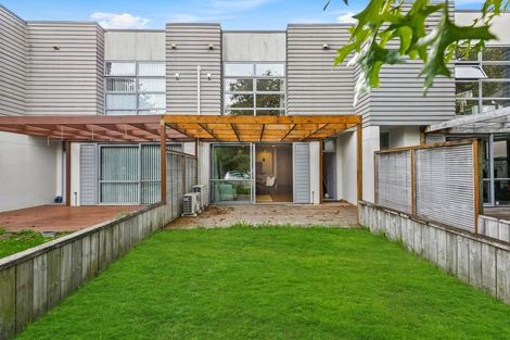 Photo of property in 11 Kauri Drive, Takanini, 2112