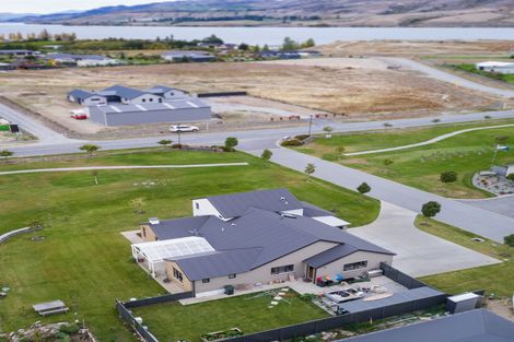 Photo of property in 1 Ash Lane, Cromwell, 9310