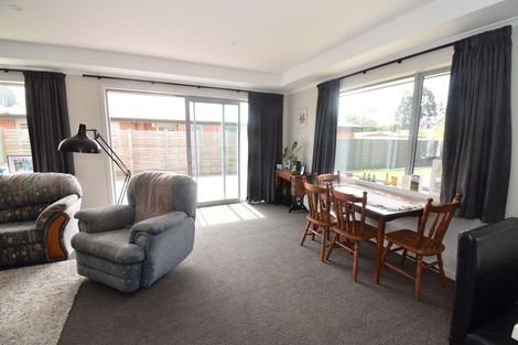 Photo of property in 4a Henderson Street, Mornington, Dunedin, 9011