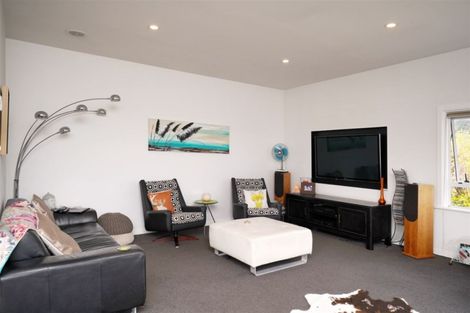 Photo of property in 13 Whaka Terrace, Huntsbury, Christchurch, 8022