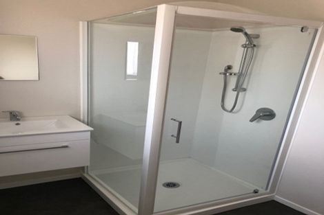 Photo of property in 2/335 Kennedy Road, Pirimai, Napier, 4112