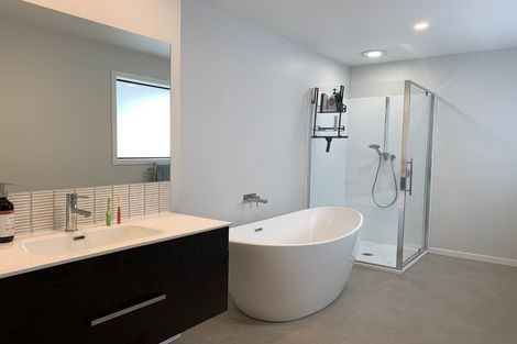 Photo of property in 8 Pinkerton Place, Ohauiti, Tauranga, 3112