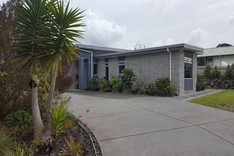 Photo of property in 29b Seabreeze Road, Mangawhai Heads, Mangawhai, 0505