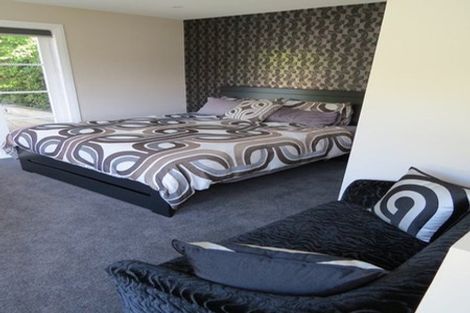 Photo of property in 51 Cavendish Square, Strathmore Park, Wellington, 6022