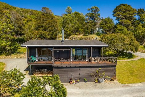 Photo of property in 540 Moetapu Bay Road, Moetapu Bay, Picton, 7282