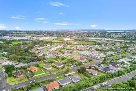 Photo of property in 35 Wymondley Road, Otara, Auckland, 2025