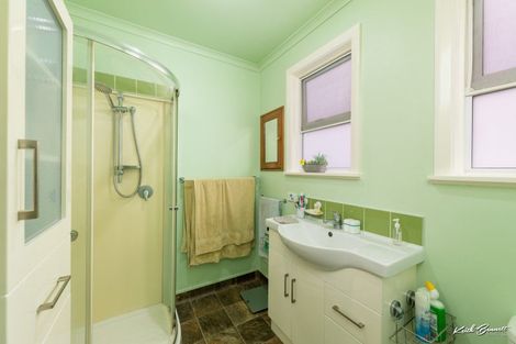 Photo of property in 3 Ingram Street, Naenae, Lower Hutt, 5011